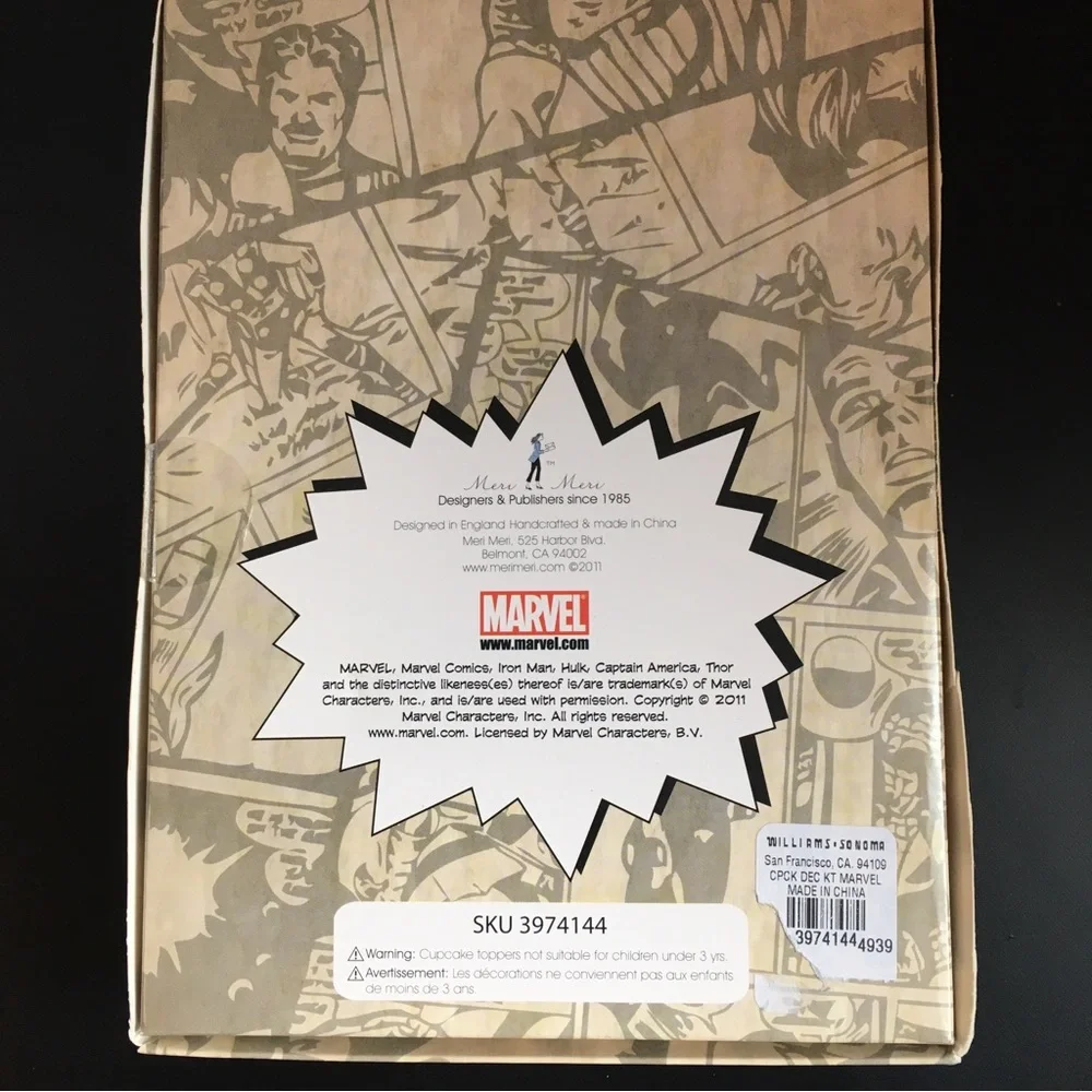 Williams-Sonoma Marvel Comics Cupcake Kit, NWT